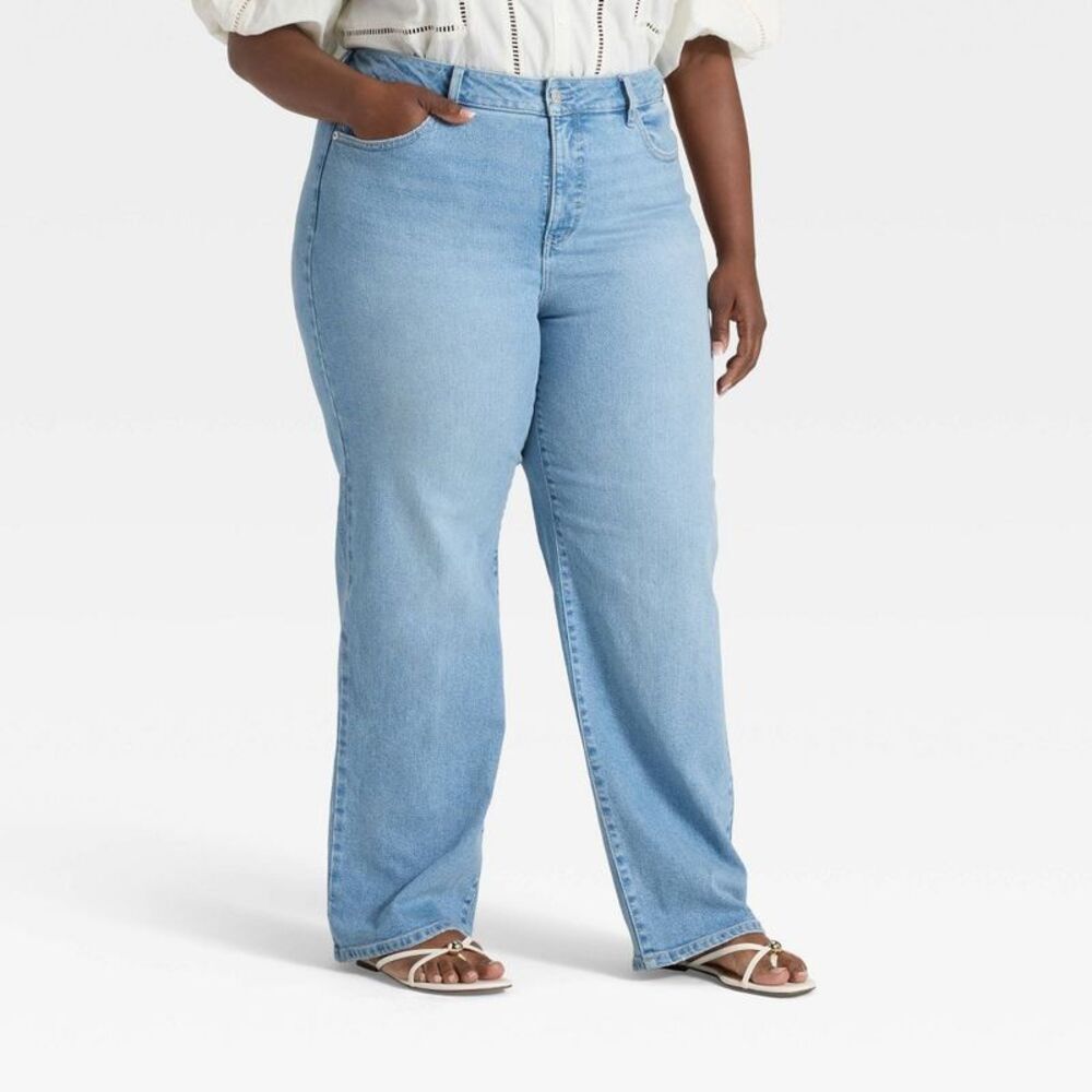 Women's High-Rise Straight Leg Jeans - Ava & Viv Light Blue Denim 16